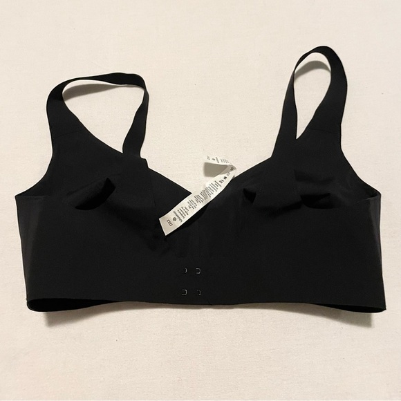Lululemon Like Nothing Bra Size 32D - Picture 8 of 16